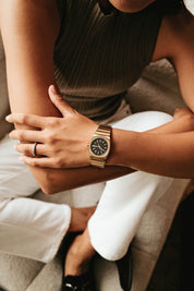 Metric Lite - Gold and Black