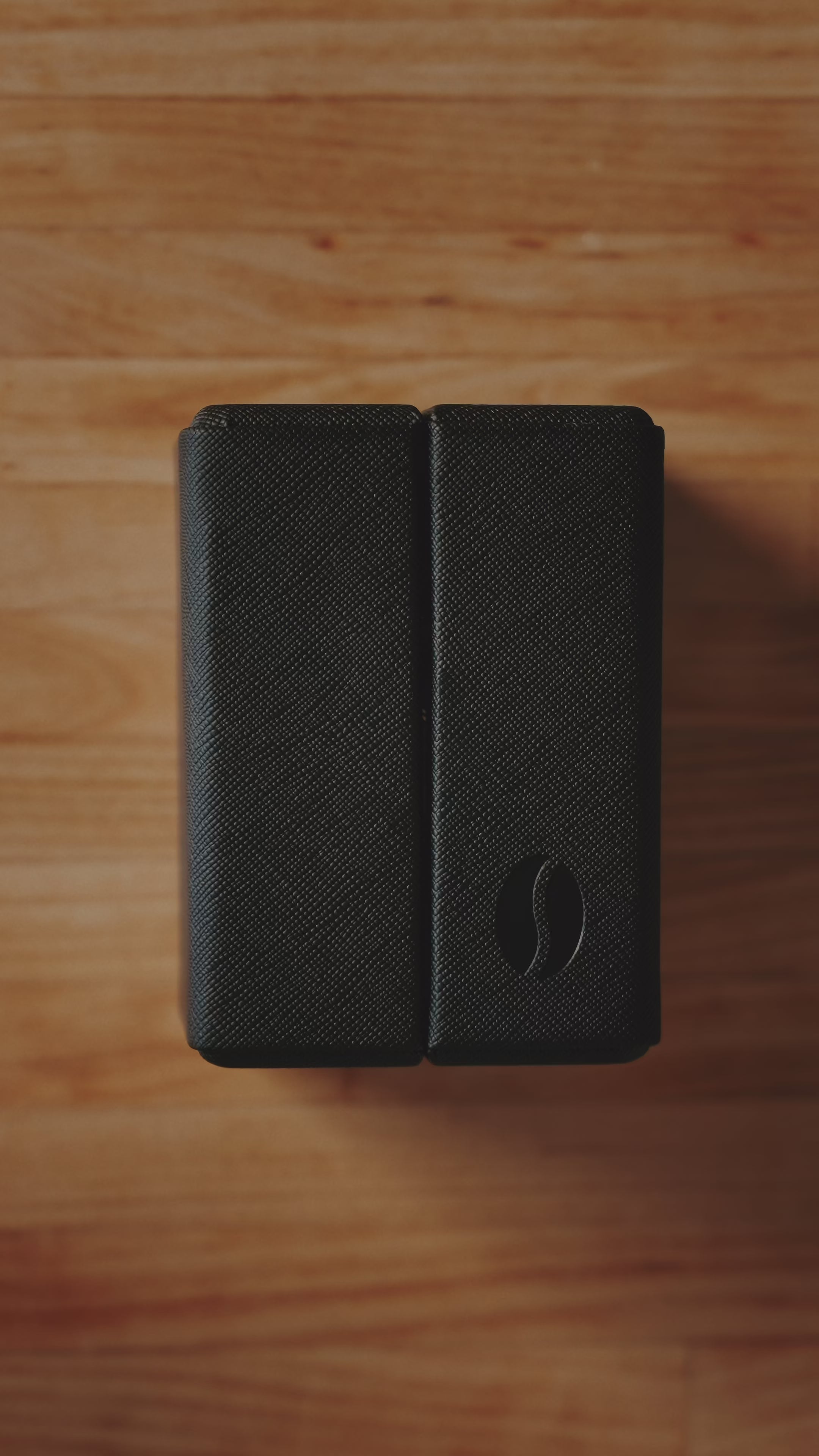 メトリック - ティールとイエロー